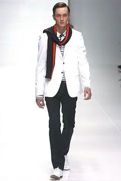 Look 46